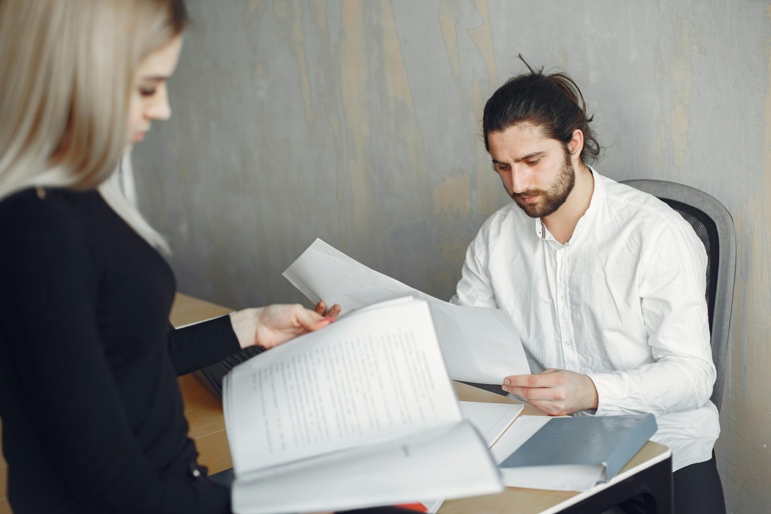 diferencia entre investigado y acusado